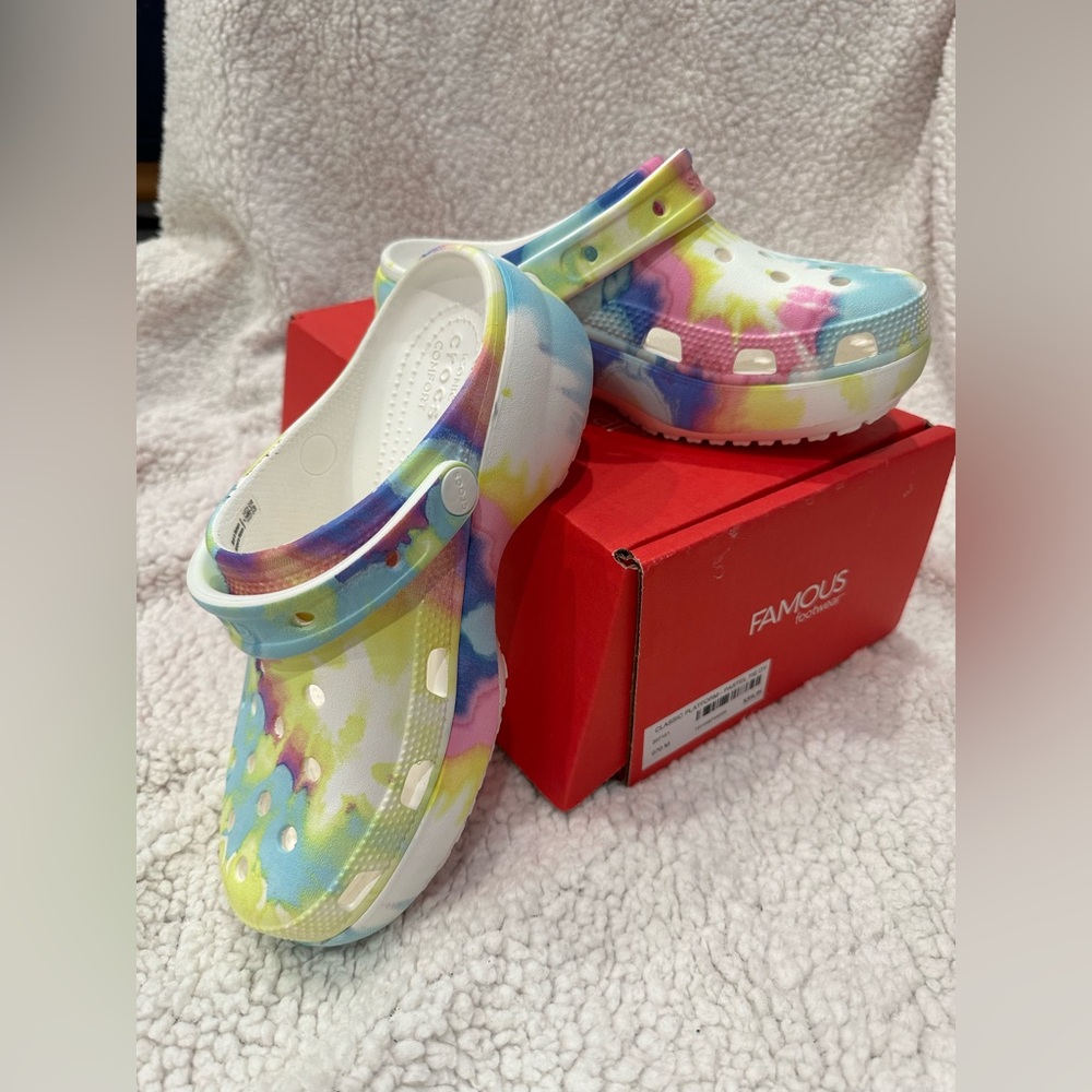 Crocs Classic Platform Clog